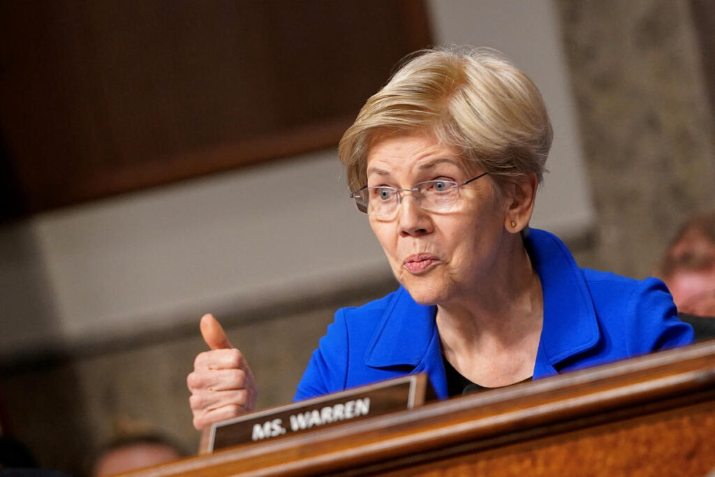 Warren says Trump was ‘on to a real problem’ when he blasted BofA for debanking customers Warren says Trump was ‘on to a real problem’ when he blasted BofA for debanking customers