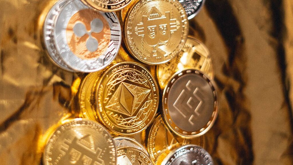 Crypto Price Today: Bitcoin Stalls at ,000 Over the Weekend, Altcoins Remain Sluggish