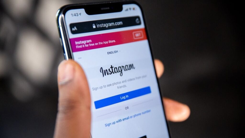 Instagram Pulls Back Content Notes Feature for Posts and Reels Due to Low Adoption Instagram Pulls Back Content Notes Feature for Posts and Reels Due to Low Adoption