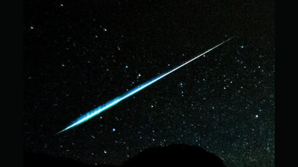 Lyrid Meteor Shower 2025 to Fill the Night Sky Soon: Know When to Watch Lyrid Meteor Shower 2025 to Fill the Night Sky Soon: Know When to Watch