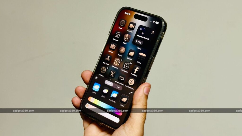 iOS 18.5 Developer Beta 2 With Fixes for Apple Vision Pro App, Writing Tools Rolls Out iOS 18.5 Developer Beta 2 With Fixes for Apple Vision Pro App, Writing Tools Rolls Out